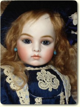 Bru Jne 11 with blue dress